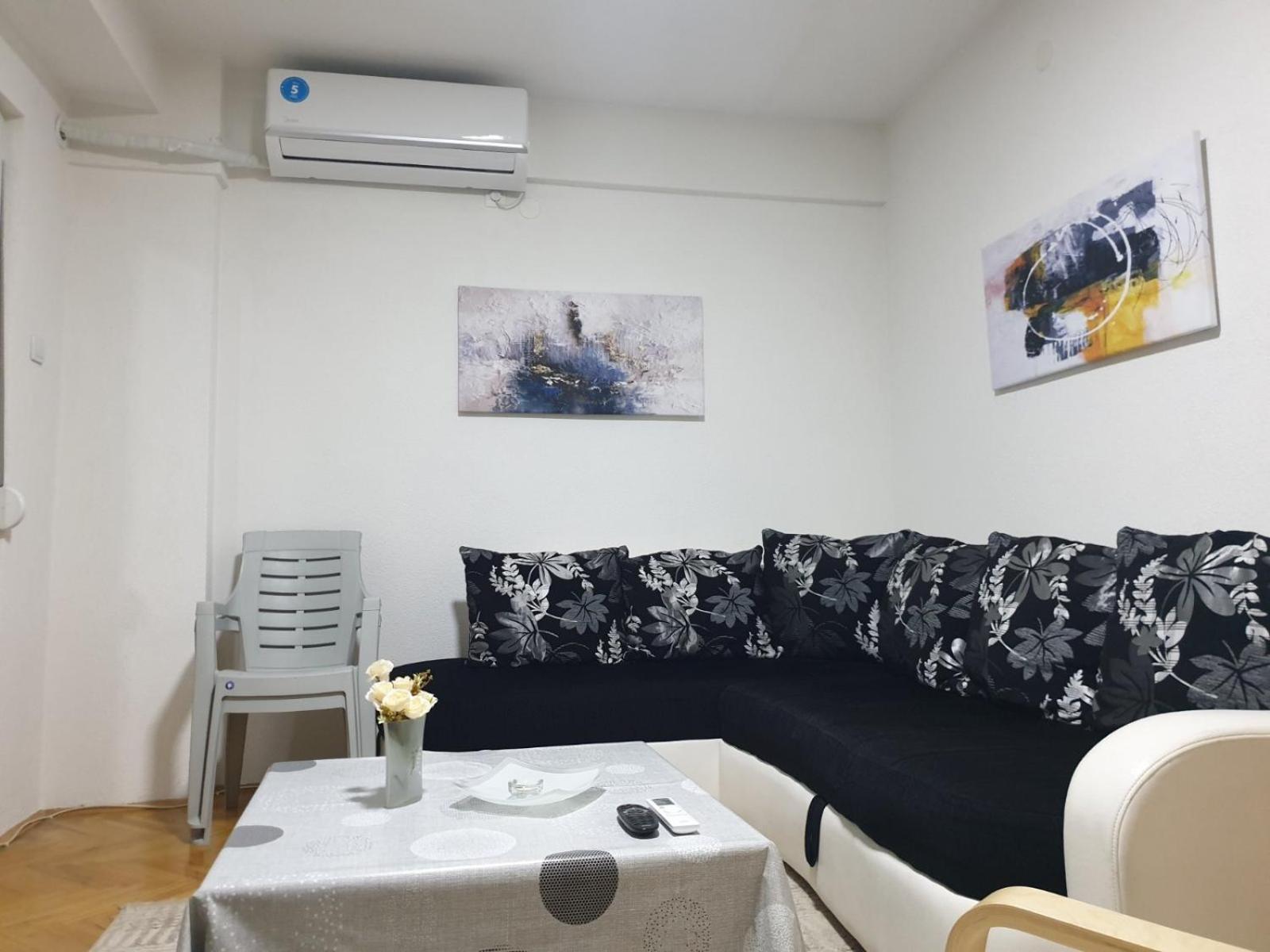 Comfortable Apartment For A Pleasant Trip Bitola Esterno foto